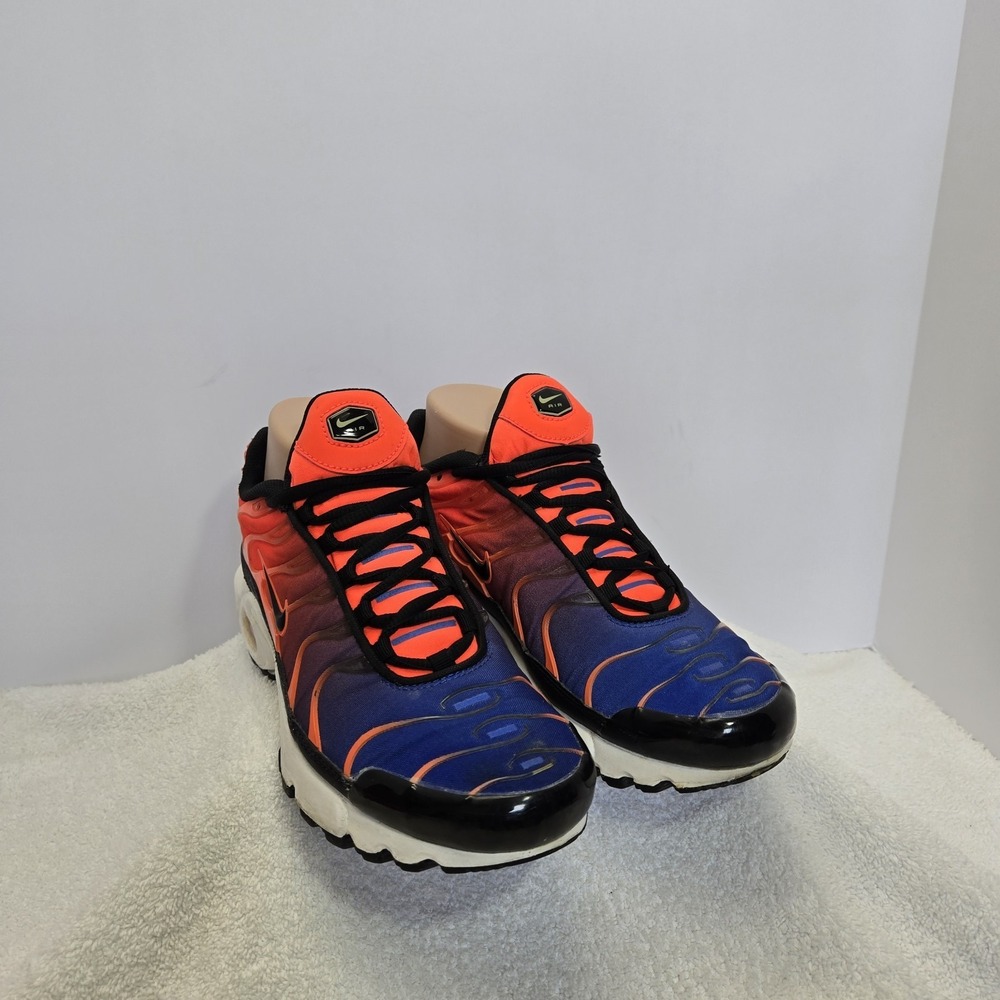 Nike AirMax Plus TN Total Crimson Blue Youth Size 6Y Women Size 8 Athletic Shoes